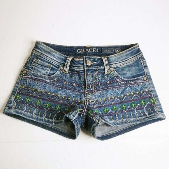 GRACE Dark Wash Embroidered/Beaded Blue Denim Jean Shorts Sz 27 x 3" x7.5 Rise - Picture 2 of 8